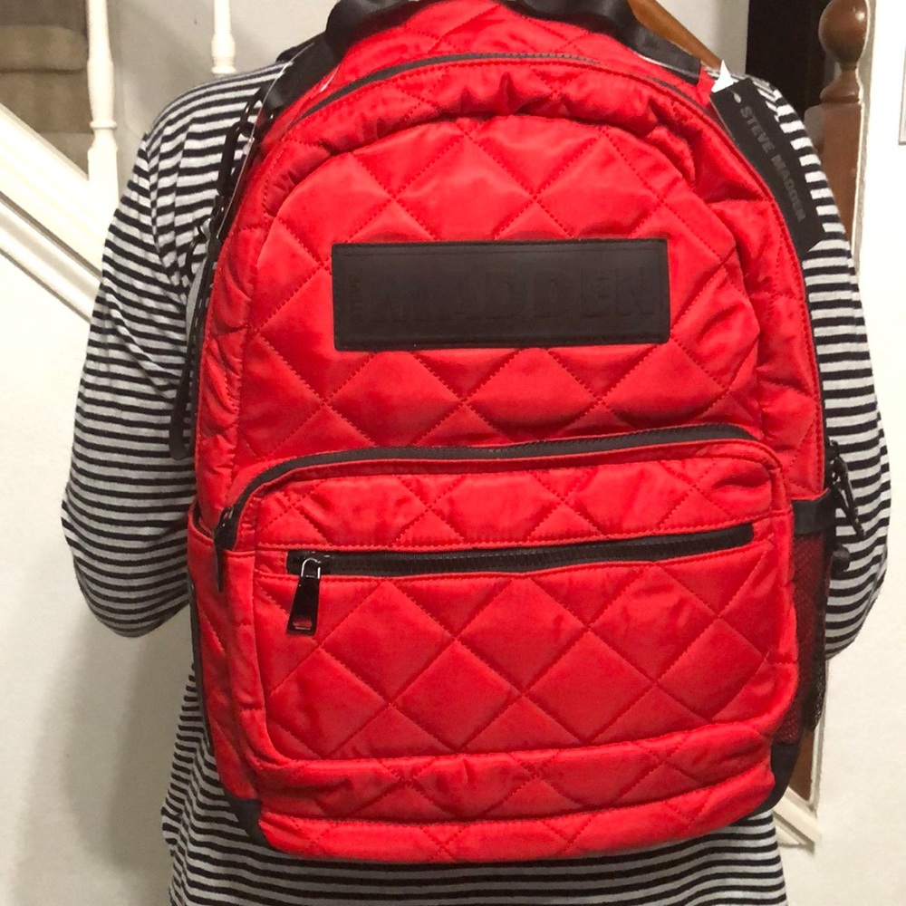 Steve Madden Red Quilted Backpack - Picture 5 of 8